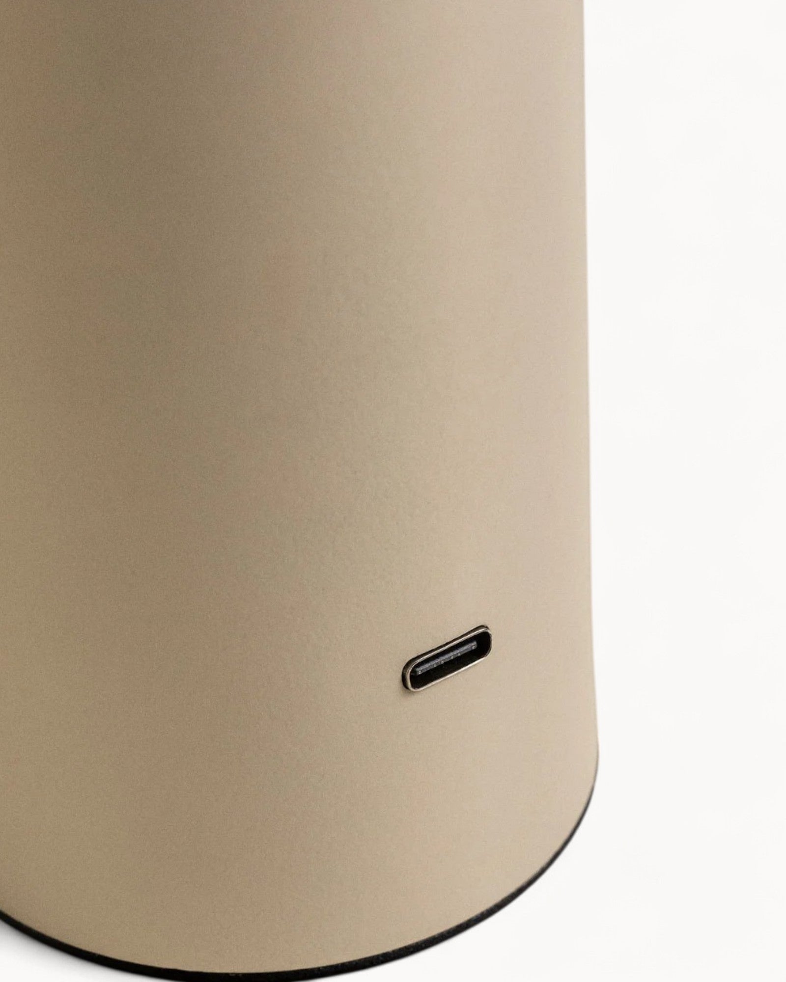 Eclipto | Sladdlös LED bordslampa - Modern design 21 cm