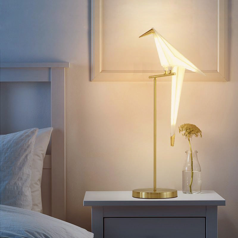 Tsuru Lumi | Origami-fågel-lampa - elegant LED bordslampa