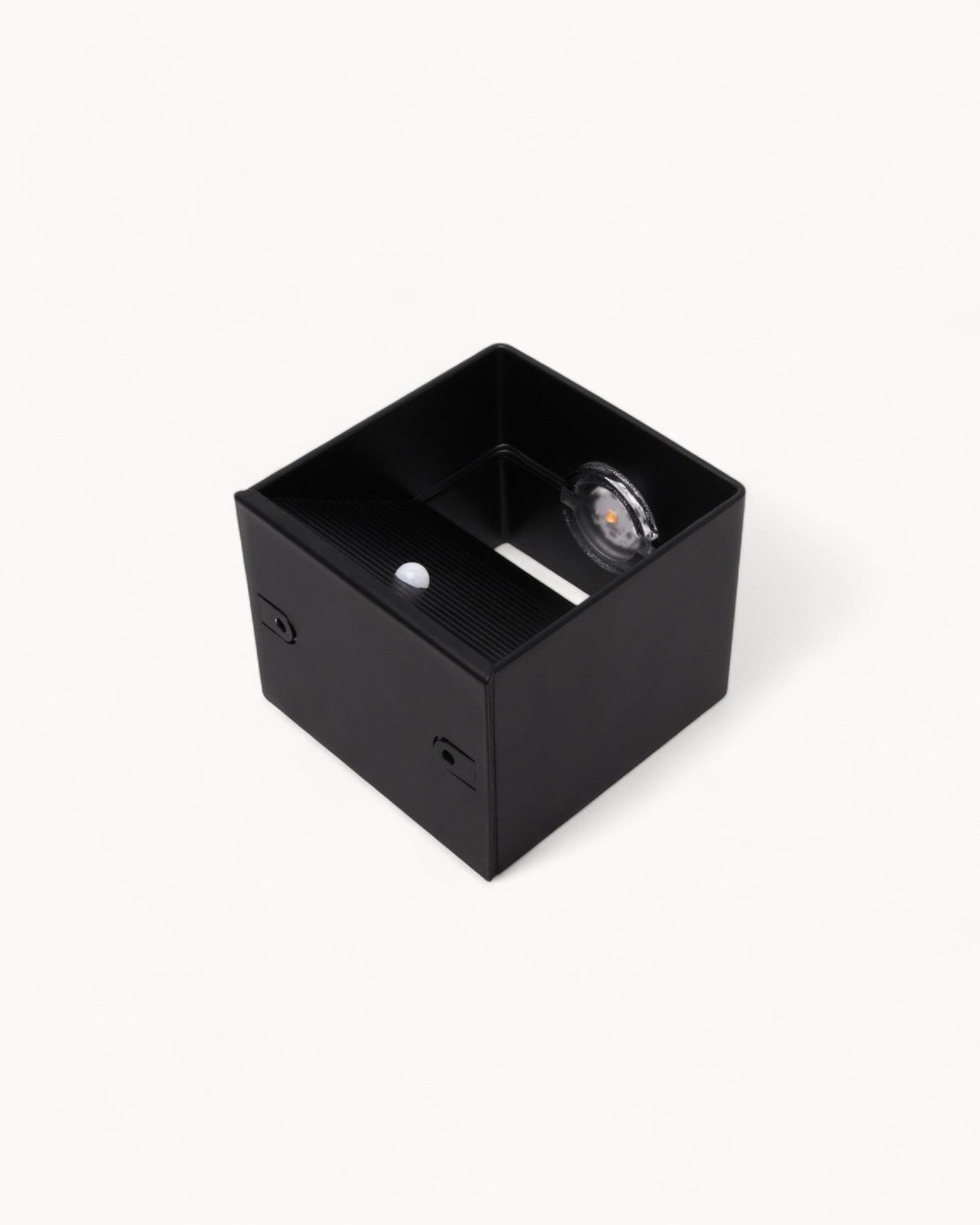 Carvallo – USB-C Uppladdningsbar Vägglampa med Rörelsesensor och LED-belysning