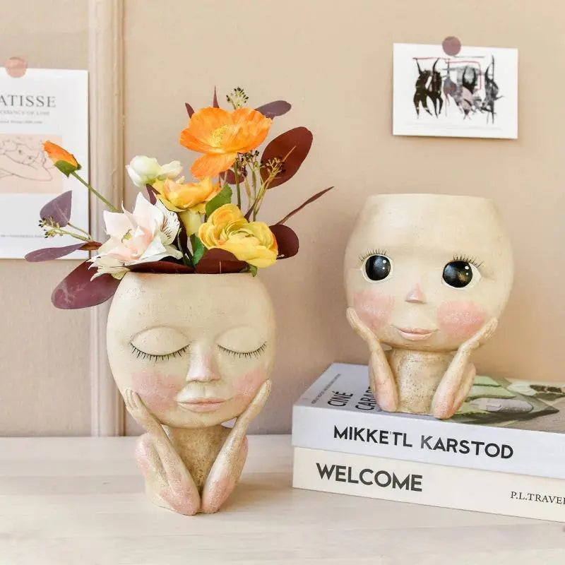 Carvallo – Elegant Resin Plant Pot with Artistic Facial Details