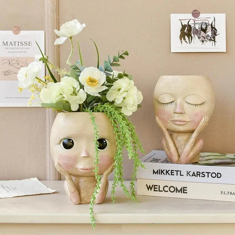 Carvallo – Elegant Resin Plant Pot with Artistic Facial Details
