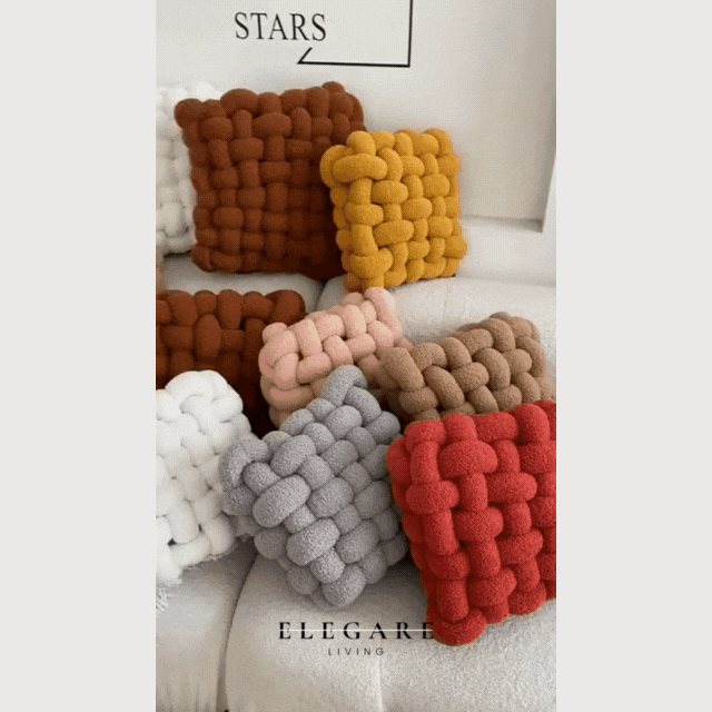 Bolli - Mjuk blåsande plyschkudde