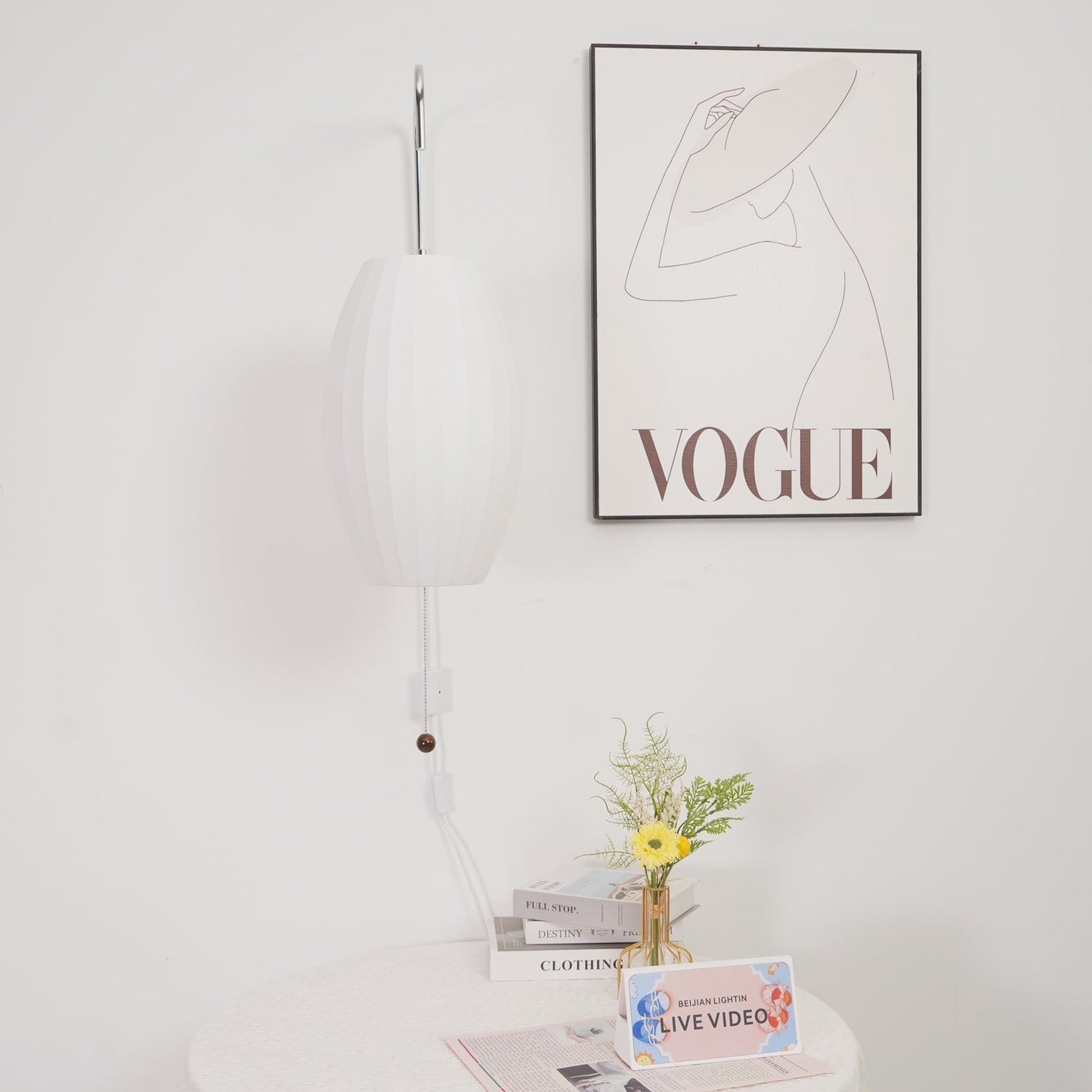 NelsonGlow – Tidlös Elegans Vägglampa för Lyxig Belysning