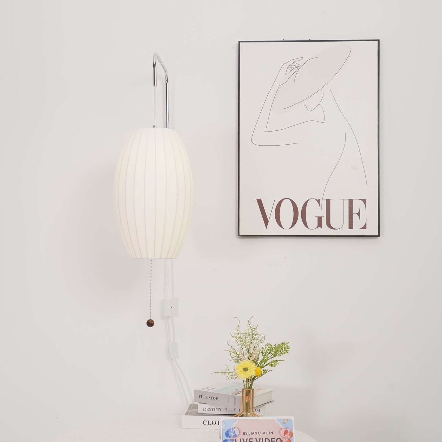 NelsonGlow – Tidlös Elegans Vägglampa för Lyxig Belysning