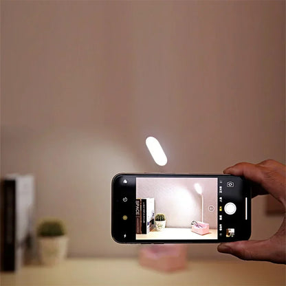 DeskBright - Flexibel LED-skrivbordslampa med penna- och telefonhållare, dimbar och USB-laddningsbar