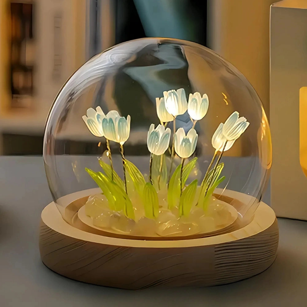 Graceful Tulip Ljus Under Glasdome för Lugnande Atmosfär