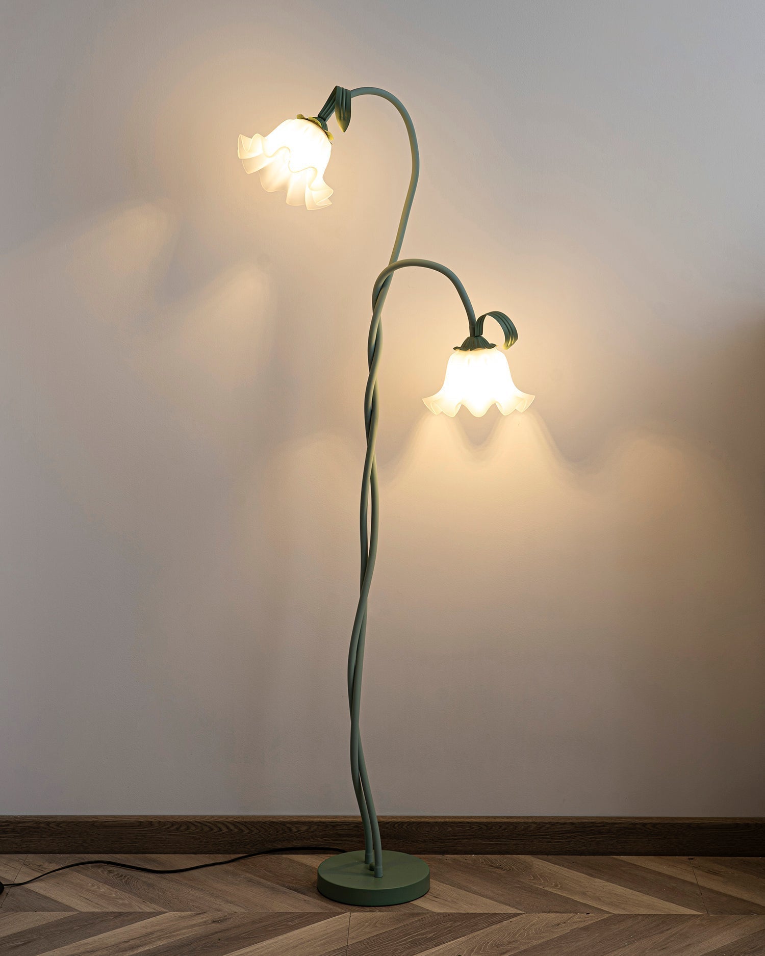 Calla Golvlampa | LED Golvlampa i blomform med dekorativ design
