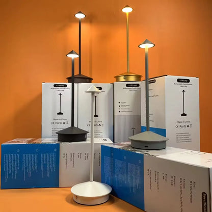 LumoArt Flair - Konstnärlig Bordslampa