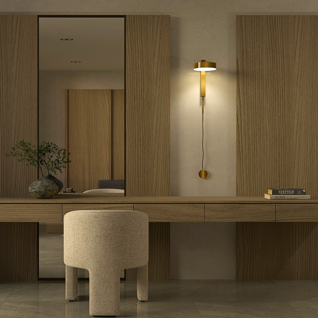 Celine Vägglampa - Stilren och Dimbar Belysning