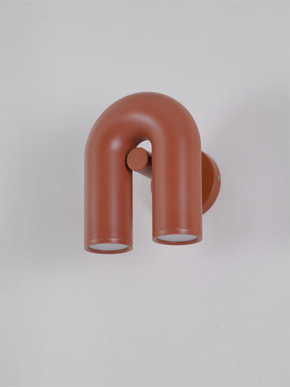 Samtida U-formad Vägglampa