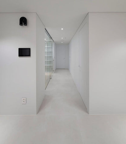 Samtida U-formad Vägglampa