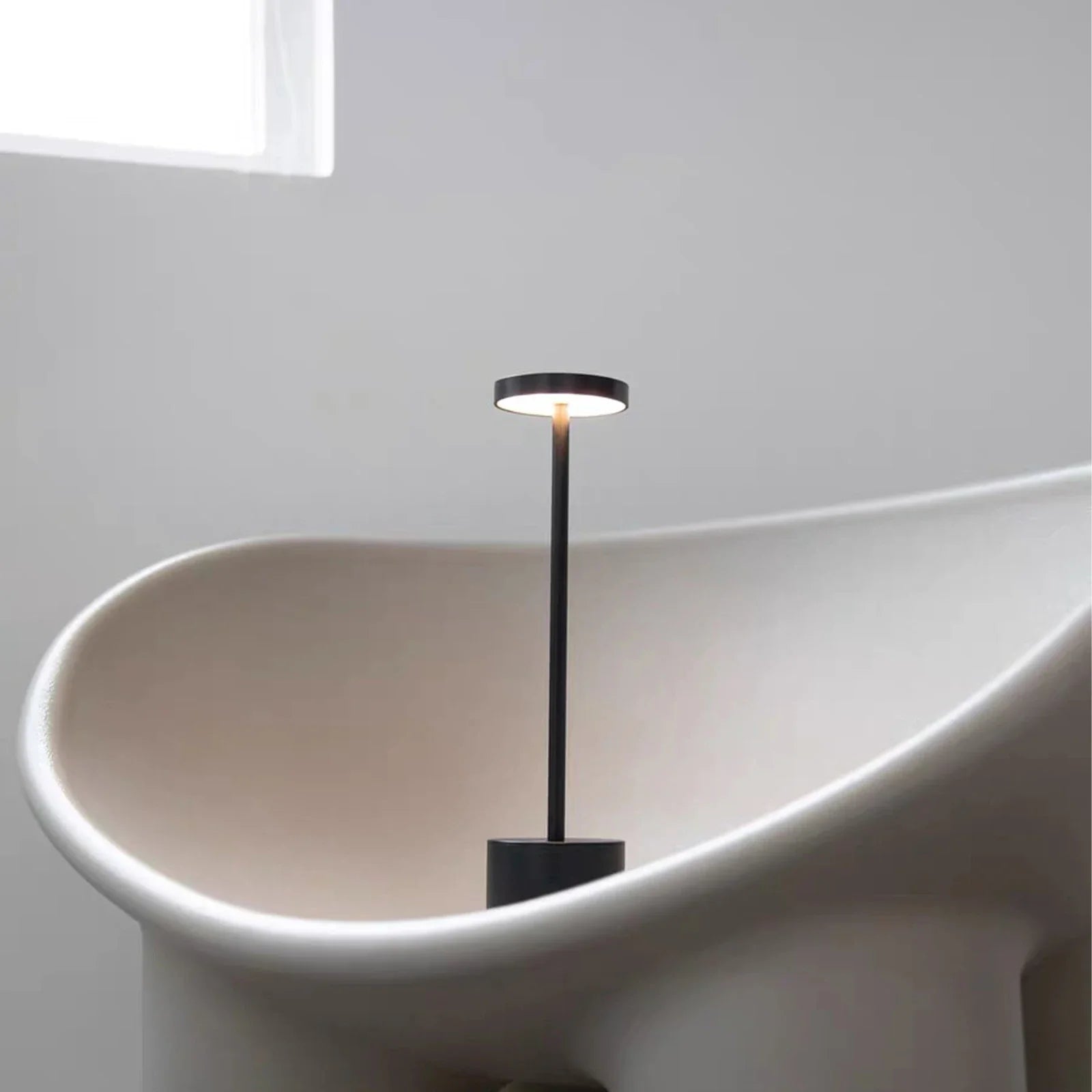 Lumora Classic Trådlampa - Touch Sensor LED Skrivbordslampa med 3 Justerbara Färgtemperaturer