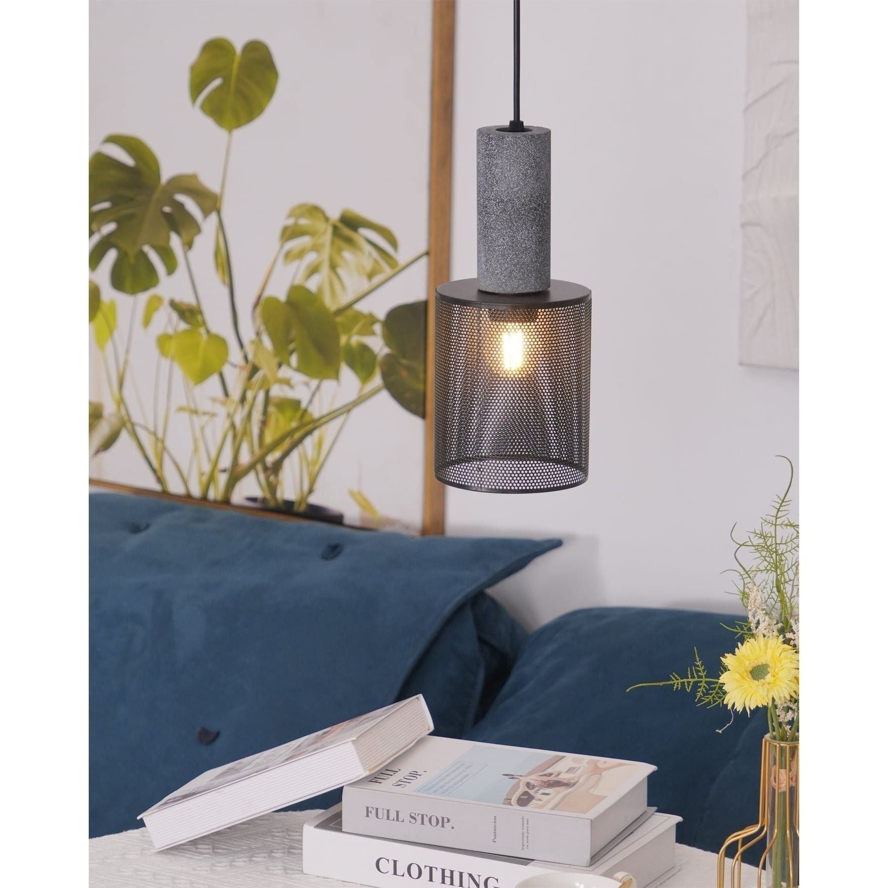 Klassisk taklampa – Dekorativ taklampa med varmt, mysigt ljus
