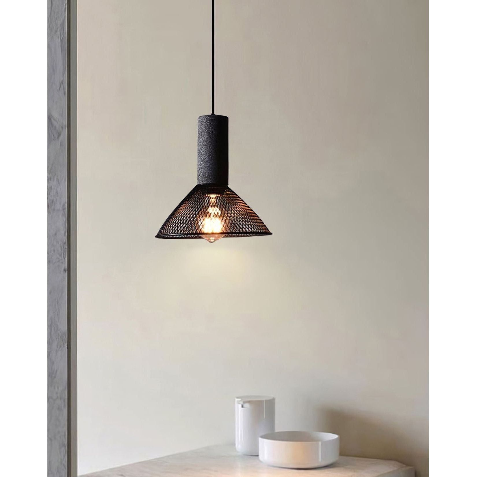 Klassisk taklampa – Dekorativ taklampa med varmt, mysigt ljus
