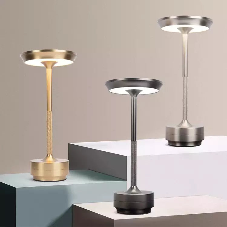 Bailey Bordslampa | 1 Köp 1 Gratis