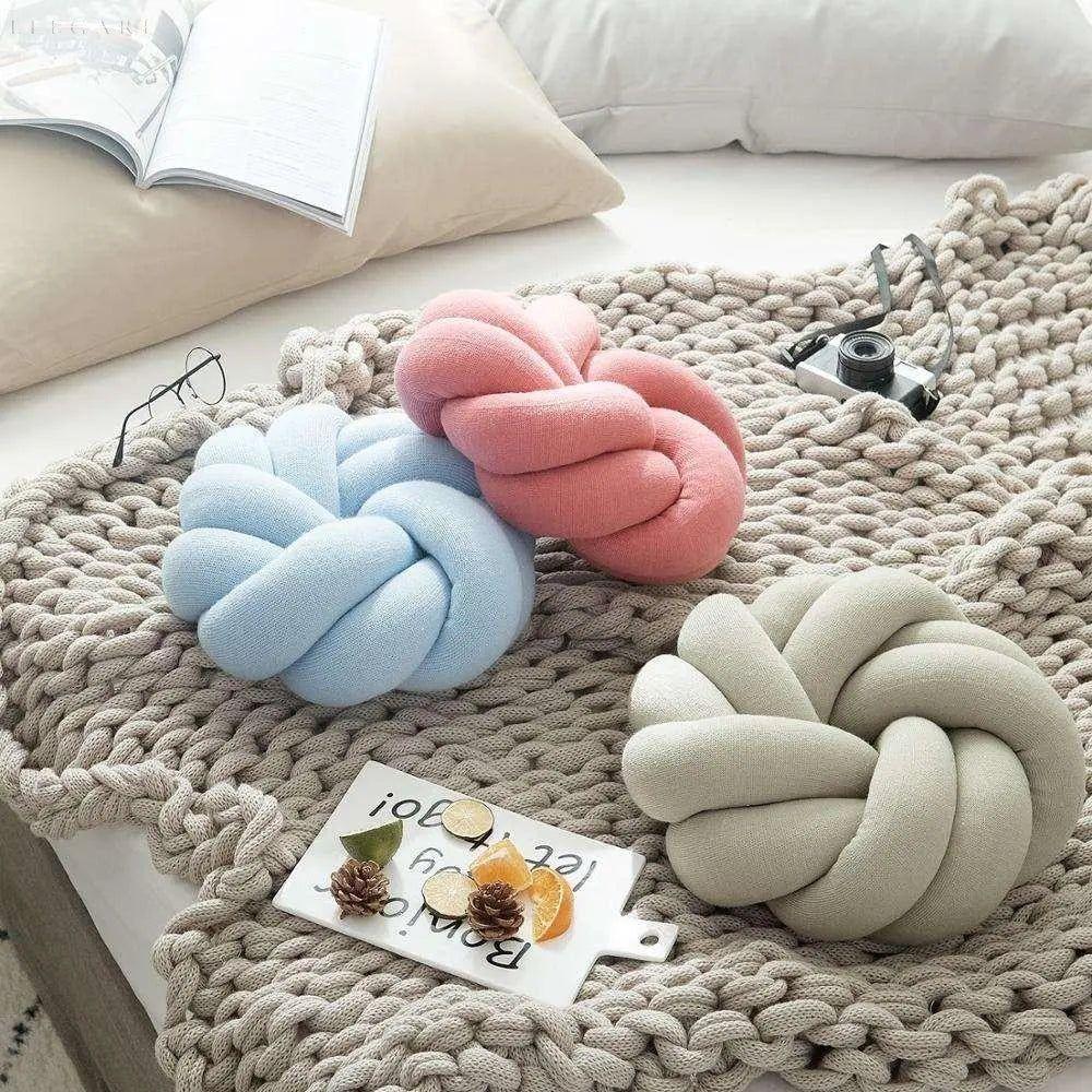 Cotton Knot Pillow - Bomullsknutkudde
