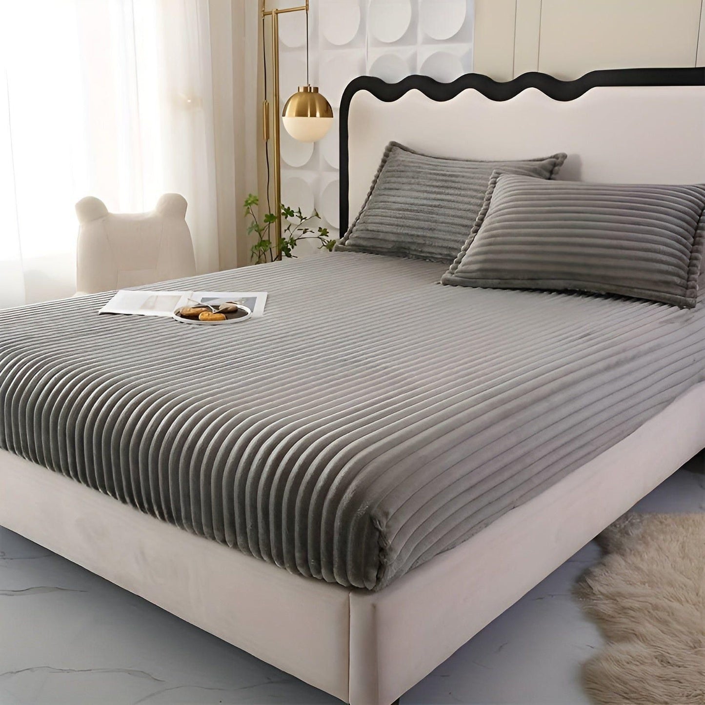 CozyVelvet Duvet Cover - Bekväm Tjockad Mjölkmadrasskydd