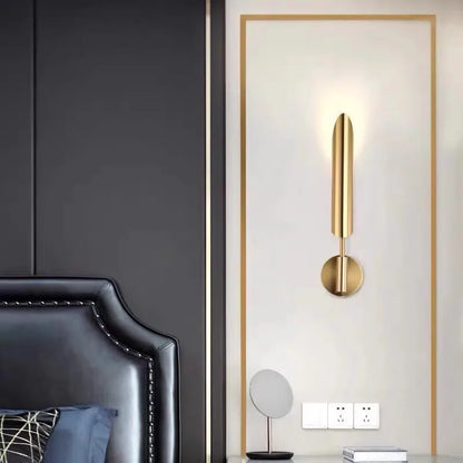 GoldenGlow – Minimalistisk LED Vägglampa för Vardagsrum &amp; Sovrum