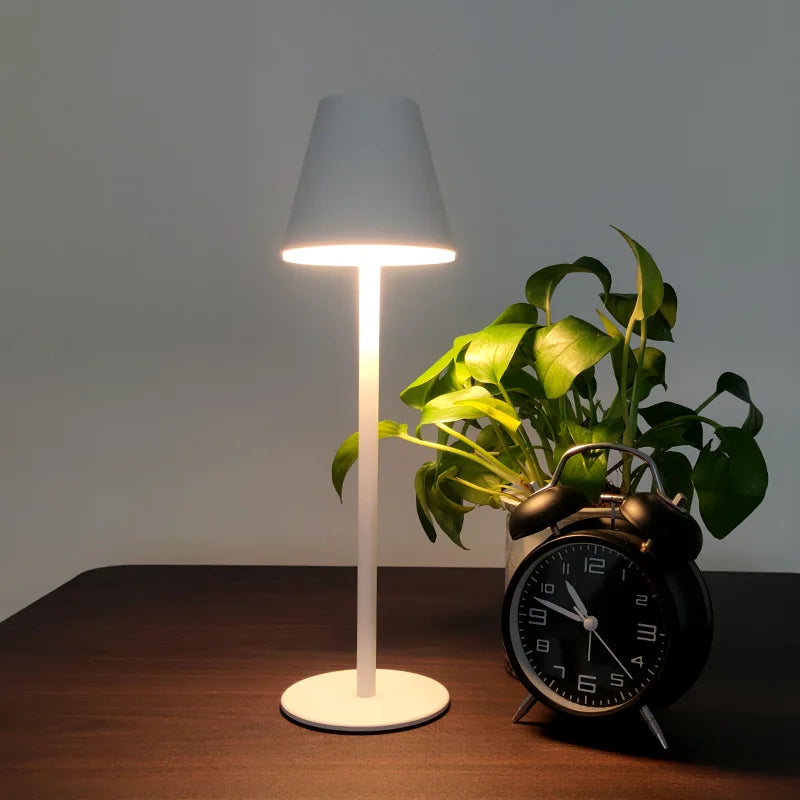 LumiFlex - Uppladdningsbar Bordslampa