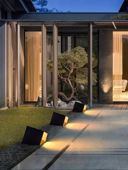 Carvallo - Elegant och Kompakt Solighetslampa för Trädgården