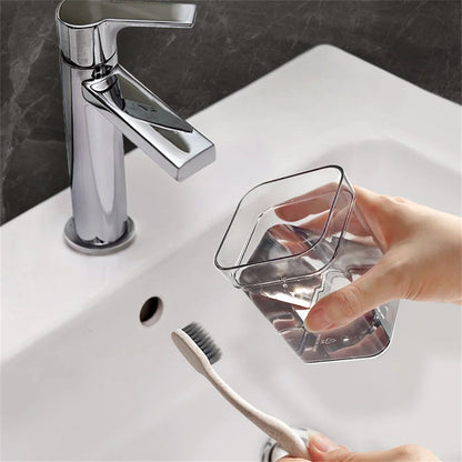 SleekBrush - Elegant tandborsthållare för ett rotfritt badrum | 1+1 Gratis