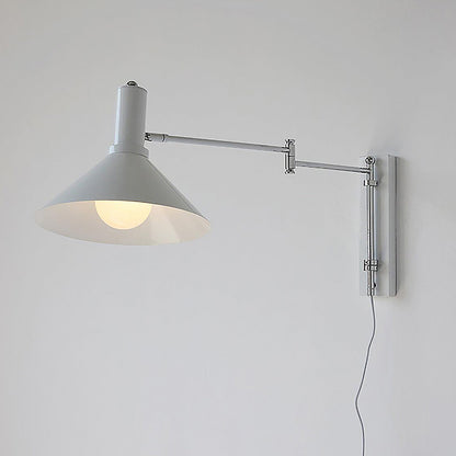 Modern vridbar järnvägglampa