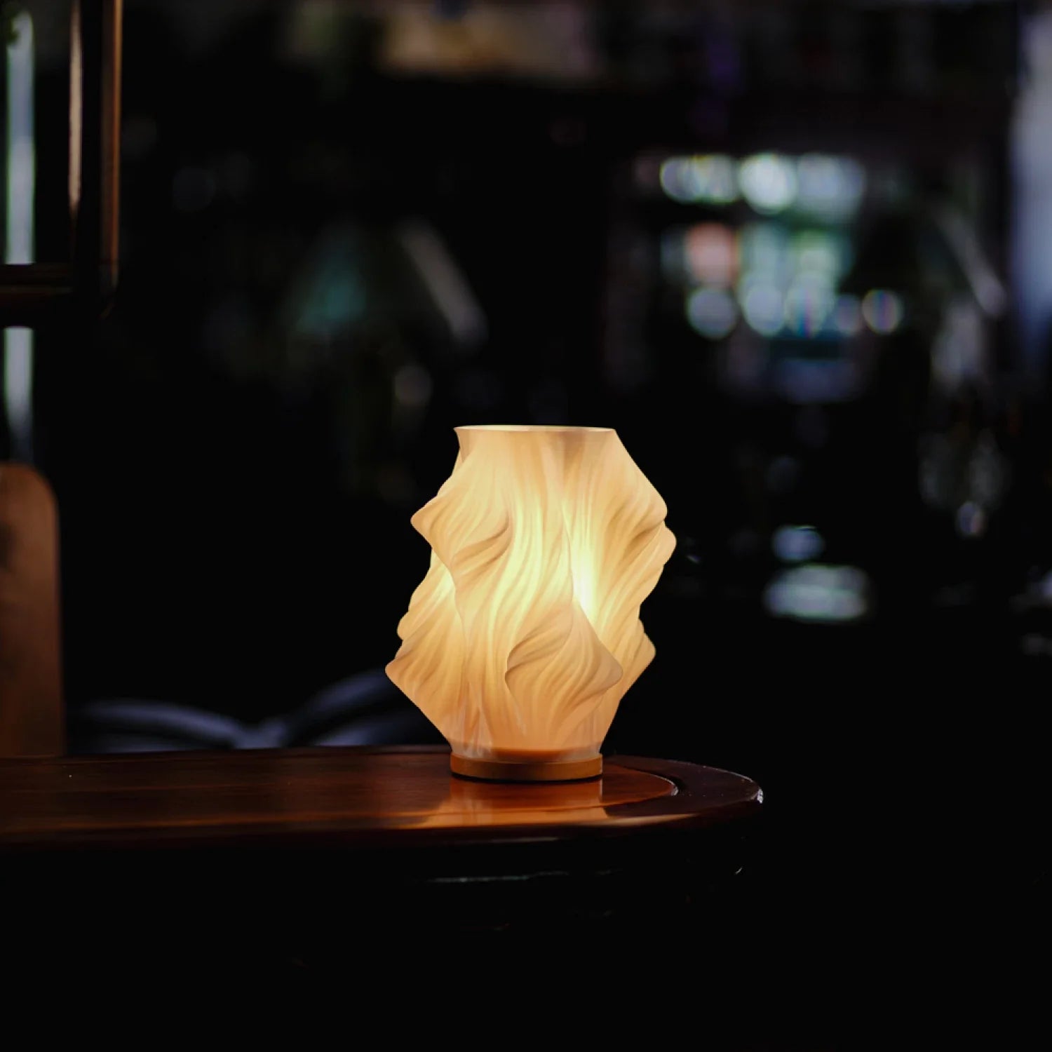 BreezeCrest – Lugnande lampa med kustnära charm
