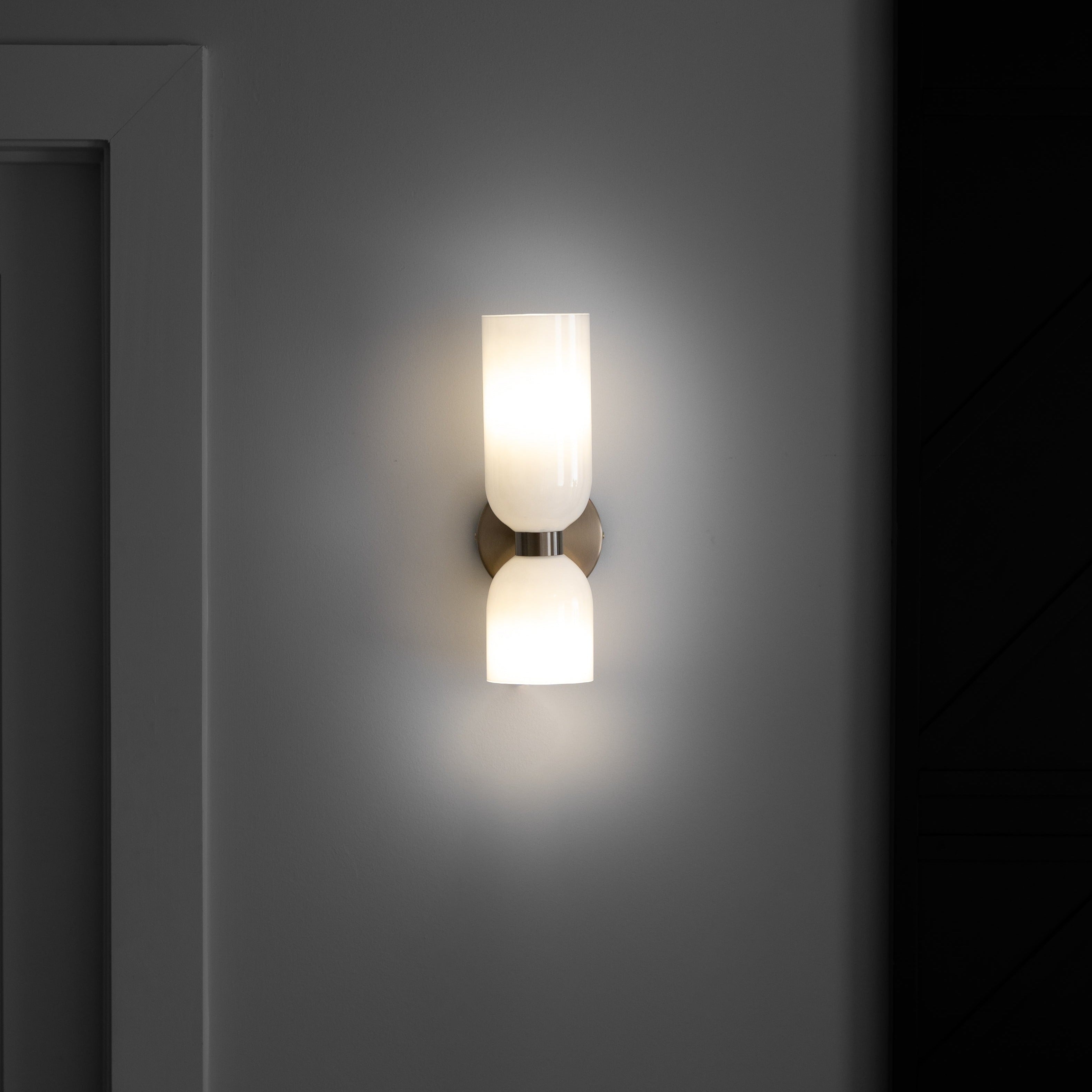 Magic In Milan Vägglampa