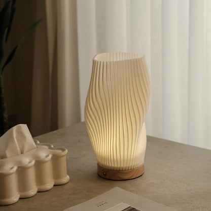 BreezeCrest – Lugnande lampa med kustnära charm