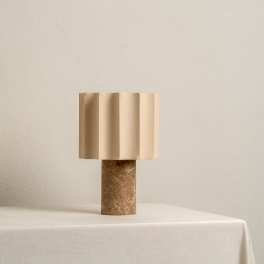 Dalli Trådlampa | Touch Dimming | Spansk Denari Marmor | Bärbar Sängbord | Brick by Brick