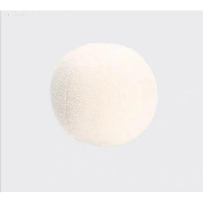 Farrah Kudd - Nordiskt Ball-Plush-Kudde