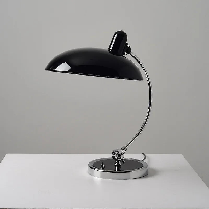 NordicGlow - Skandinavisk Bordslampa – Minimalistisk LED Belysning