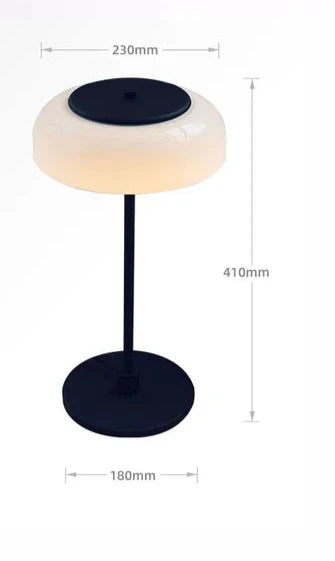 LumiGlow – Postmodern LED Bordspegel med Glaslock för Stilfull Belysning