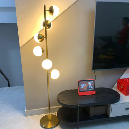 Sylvara Tree | Skulptural LED-golvlampa i modern design