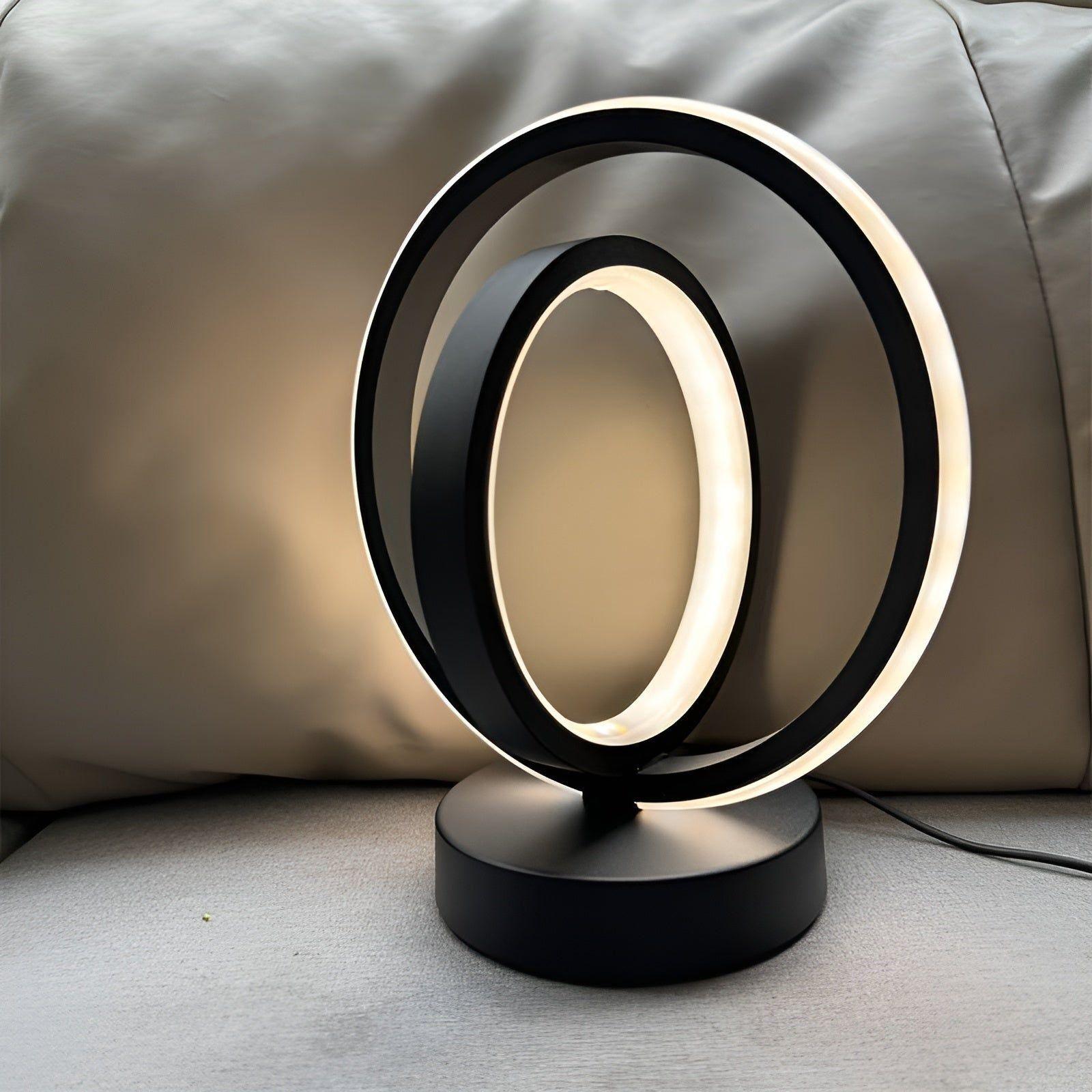 LED-skrivbordslampa i metall – Modern design | Perfekt för kontoret