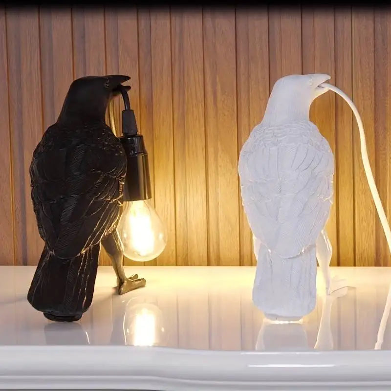 ShadowGlow - Vintage LED-lampa i gotisk stil för mystisk belysning