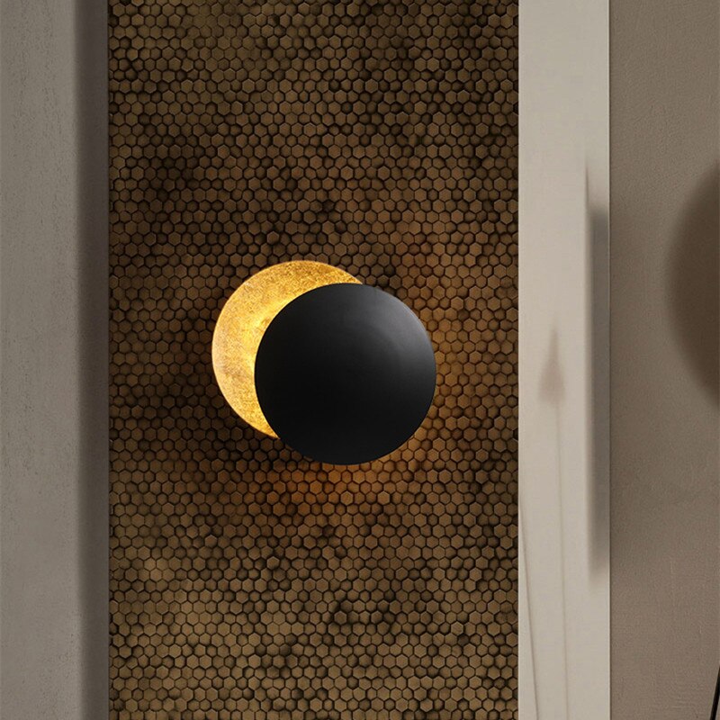 Solförmörkelse VÄGG LAMPA – Modern &amp; Mystisk