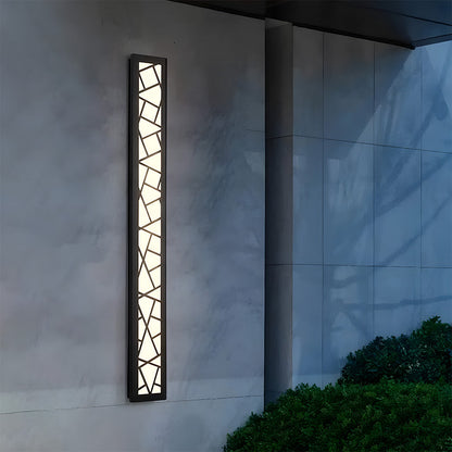 Utomhus Vattentät Vägglampa | 15.7–59 x 3.1 in | LED IP65 Lång Järn &amp; Akryl Exteriör Armatur | Brick by Brick