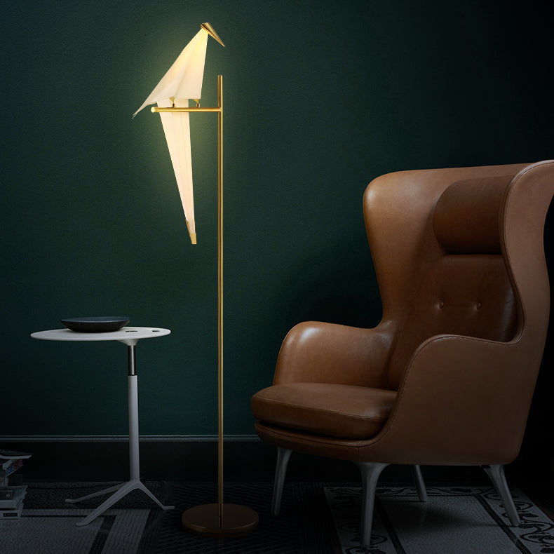 Tsuru Lumi | Origami-fågel-lampa - elegant LED golvlampa