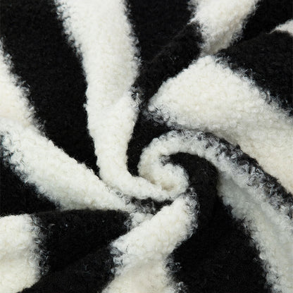 Modern konstfårskinn Pet-soffa med breda armstöd och avtagbart kuddöverdrag