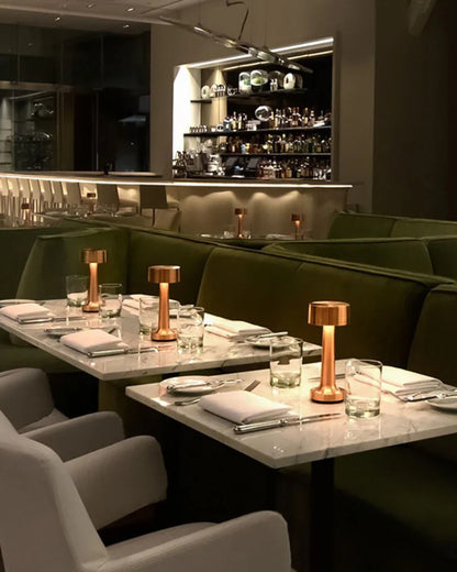 LED Bordslampa - Guld - Dimbara - Touchknapp - Modern Design