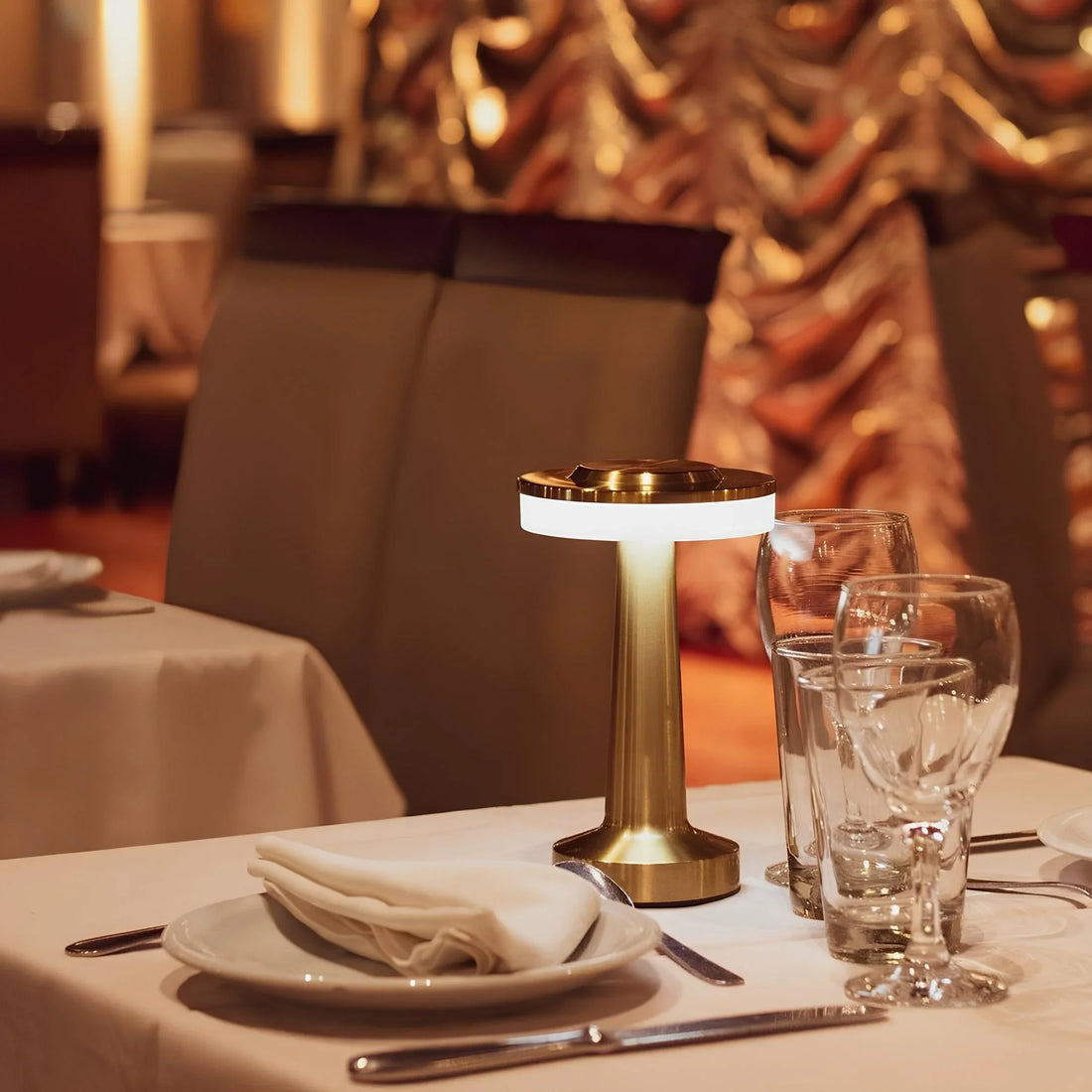 Bordlampa Metall LED Uppladdningsbar Dimmbar Ljus