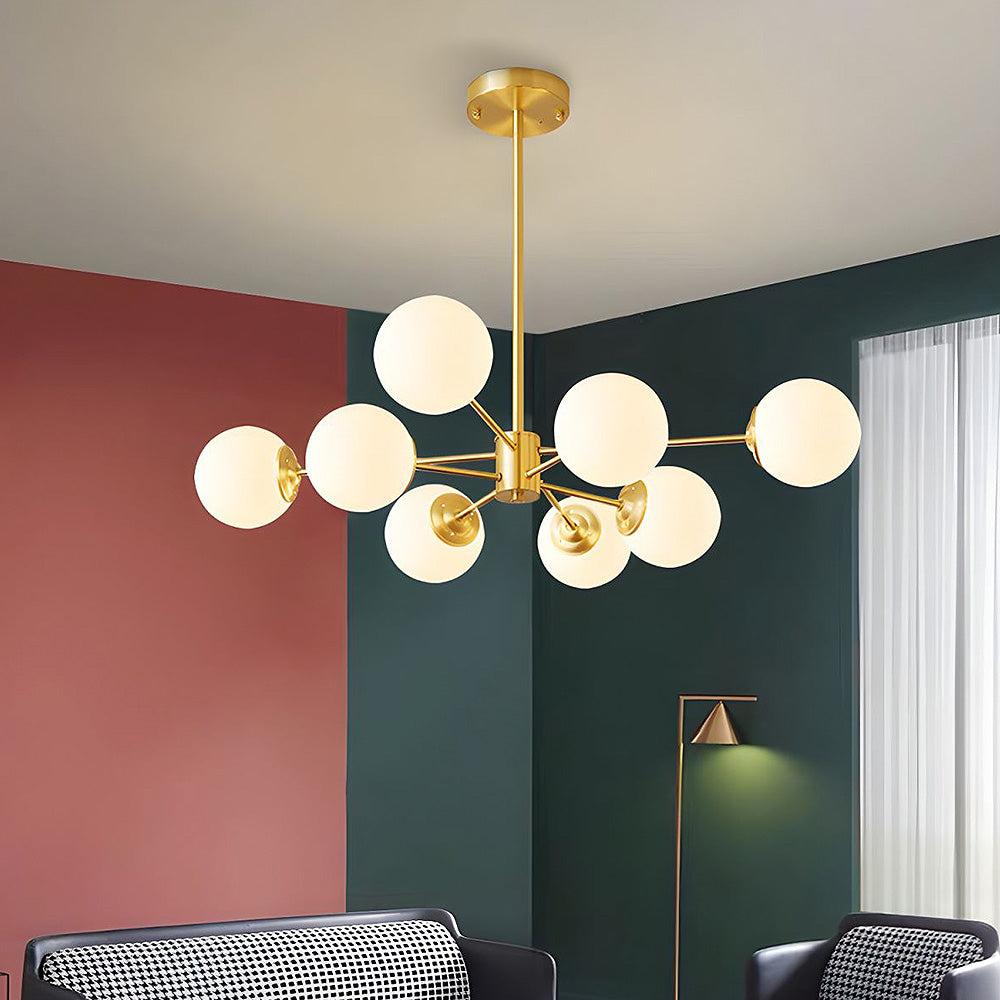 Lyxig Guld Kandelaber | Elegant Messingsbelysning för Sovrum | Intrikat Design | E27 Lampa Bas