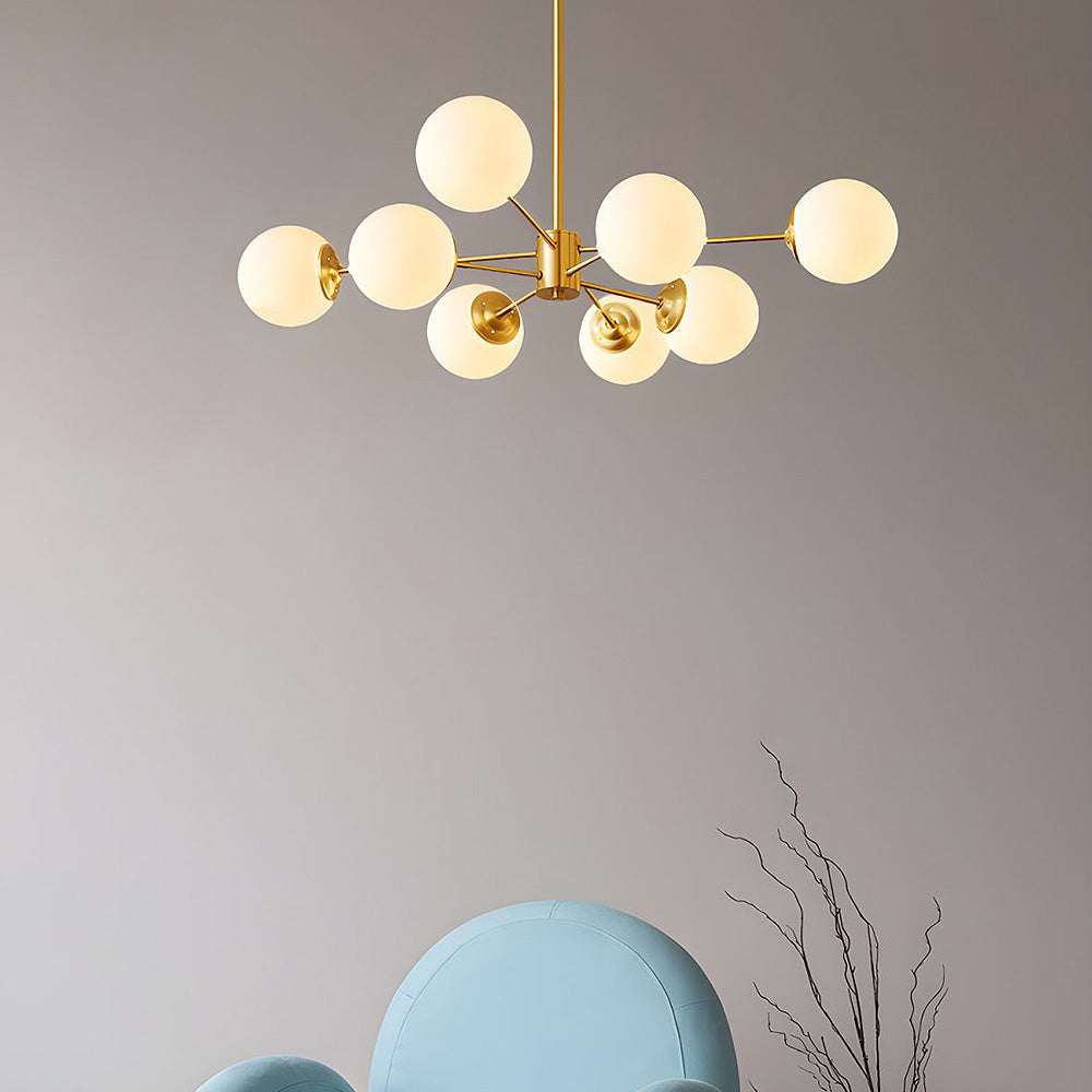 Lyxig Guld Kandelaber | Elegant Messingsbelysning för Sovrum | Intrikat Design | E27 Lampa Bas