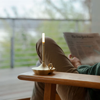 Bordslampa Med Brassy Finish LED Uppladdningsbar Lampa