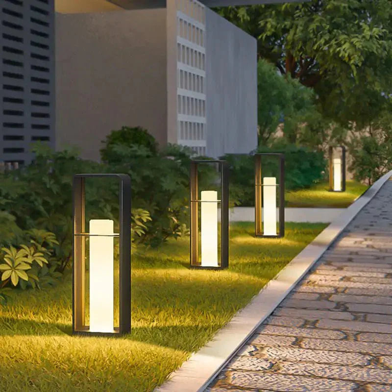 Trädgårdslampa - Solenergi Utomhuslampa
