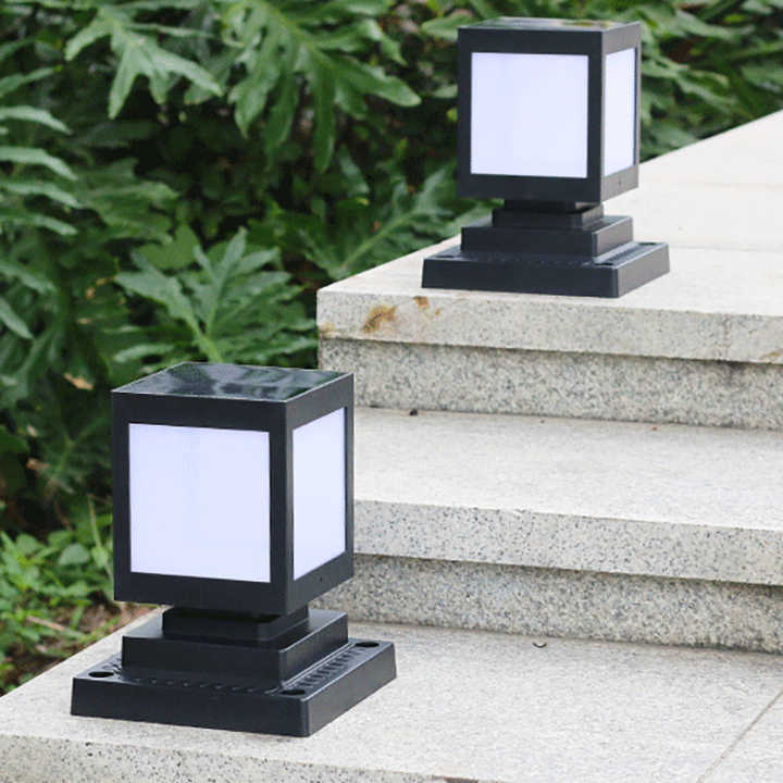 Solarlampa LED i kvadratdesign – Dekorativ utomhusbelysning för gångvägar och terrass