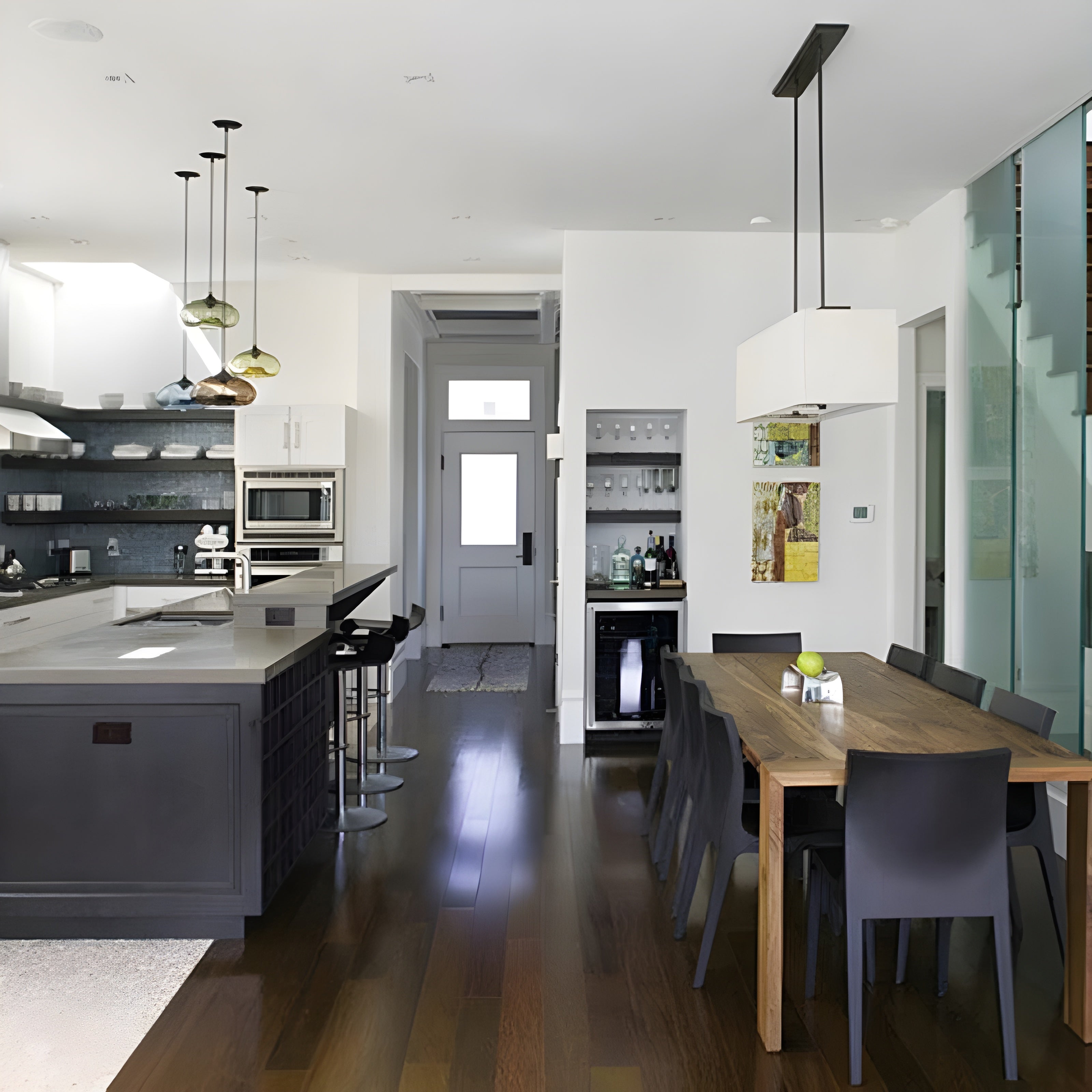 Glaspendellampa – Elegant design och varmt ljus | Perfekt för vardagsrum och matplats