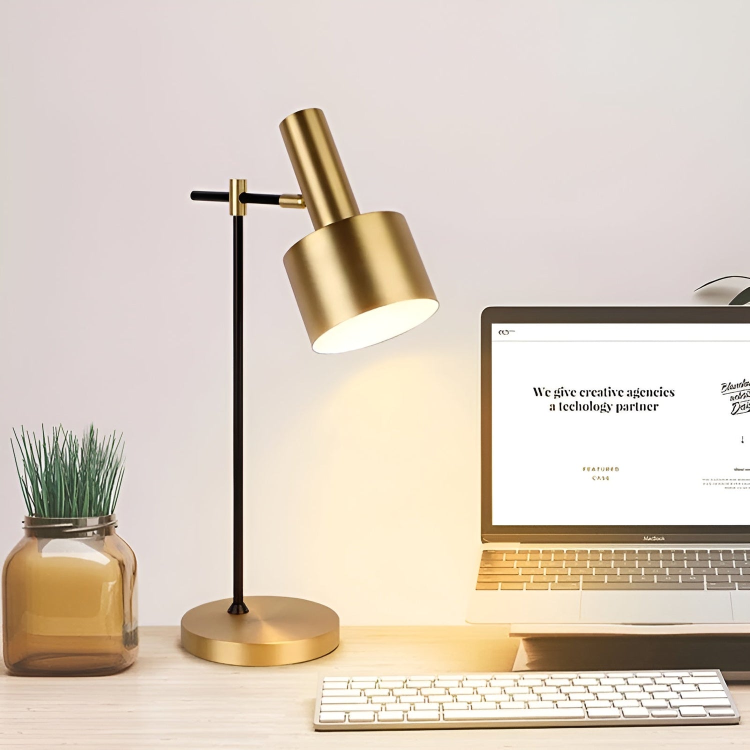 NordAura Lampa – Kreativ LED Bordslampa