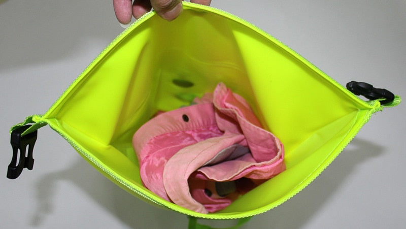 Carvallo Outdoor-väska DryVanta 15L | Rolltop med klämma | Uppblåsbar & Lätt | För kajak, vandring & äventyr